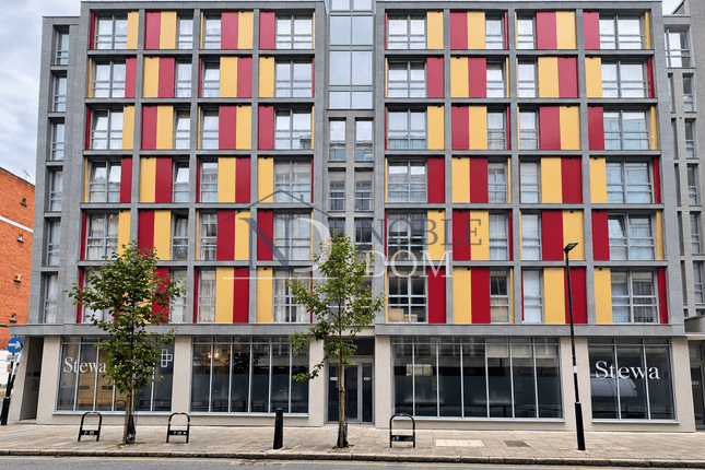 Flat 38, 1 Lambs Passage, London photo 2