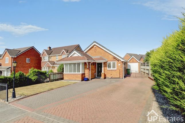 5, St. Marks Close, Nuneaton photo 2