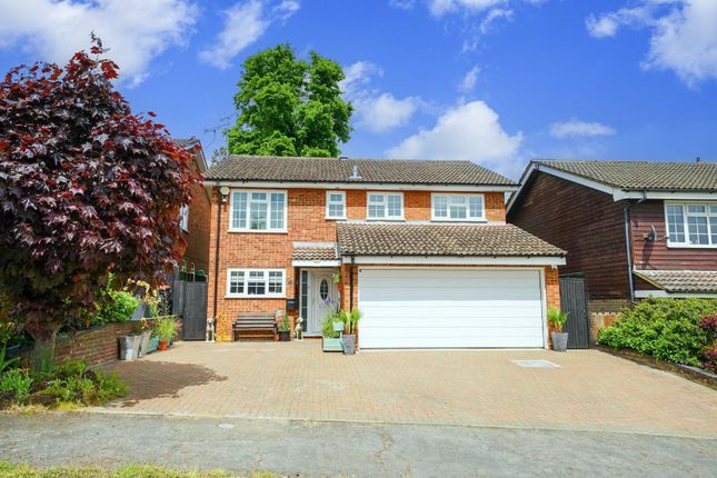 Detached house for sale in Cotefield Drive, Leighton Buzzard