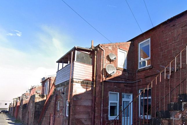2-bed flat on 26,, Dillichip Terrace, West Dunbartonshire, £29,000