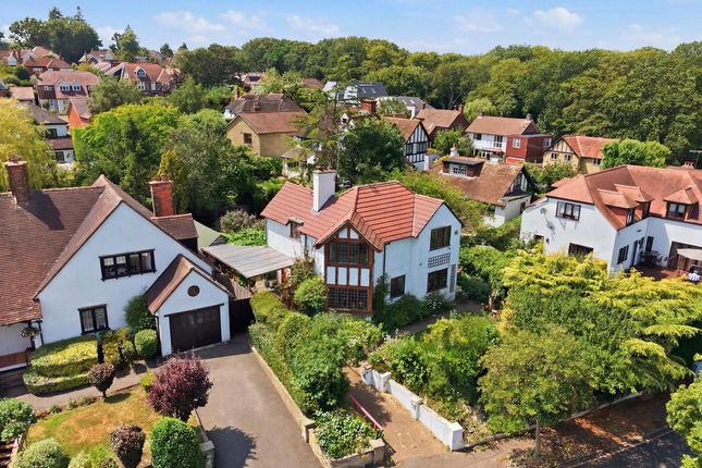 10, Connaught Hill, Loughton photo 2