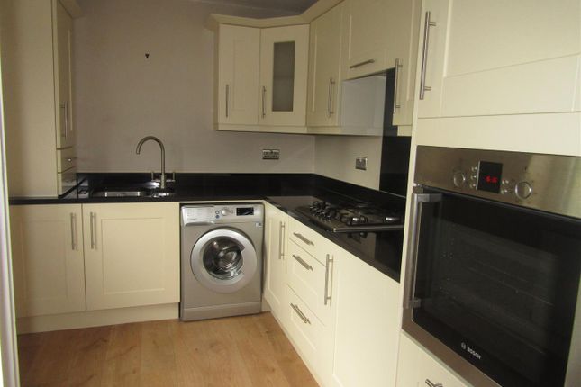 2, Minerva Court, Boroughbridge York photo 4