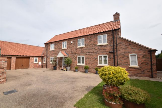 4 bed detached house for sale in Chapel Farm Close, Elston, Newark NG23