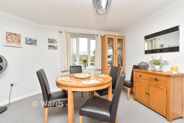 16, Red Admiral Crescent, Iwade photo 3