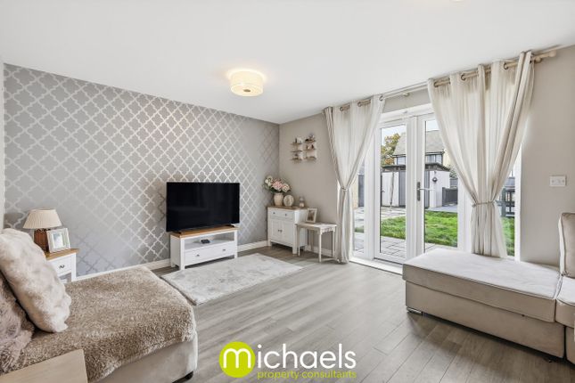 7, Laurence Byrne Avenue, Colchester photo 3
