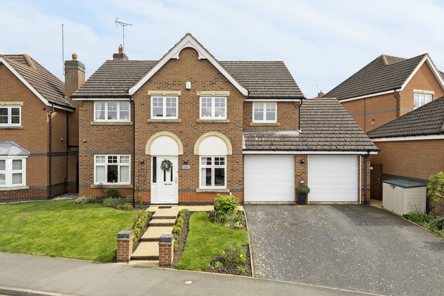 Detached house for sale in Hanover Close, Kettering