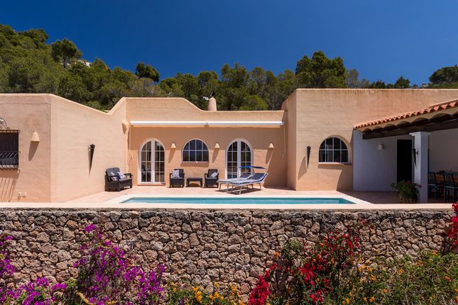 Thumbnail Villa for sale in Cala Salada, Ibiza, Balearic Islands, Spain