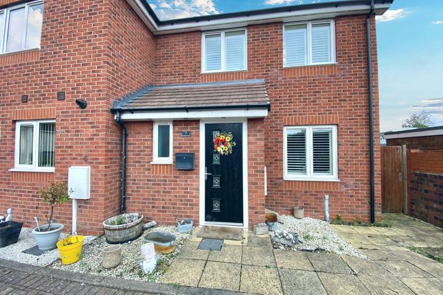 End terrace house for sale in Church Road, Nuneaton