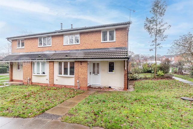 2-bed house on 26, Water Croft, Worcester, £160,000
