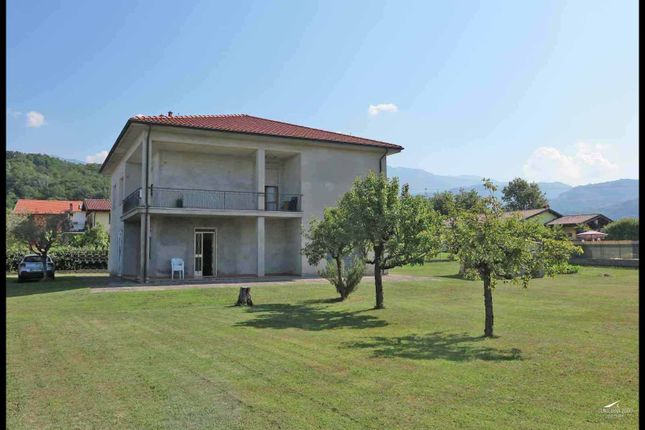 Detached house for sale in Massa-Carrara, Villafranca In Lunigiana, Italy