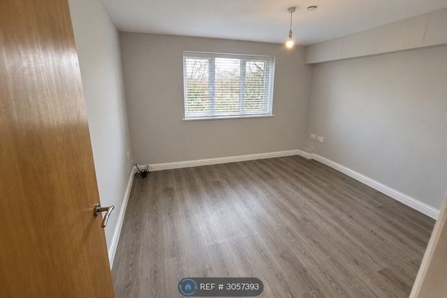 Flat, Maxwell Court A Wimborne Road, Bournemouth photo 4