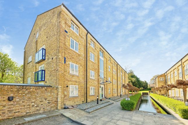 3-bed flat on 1 Riverside,, Mill Race, Dover, £280,000