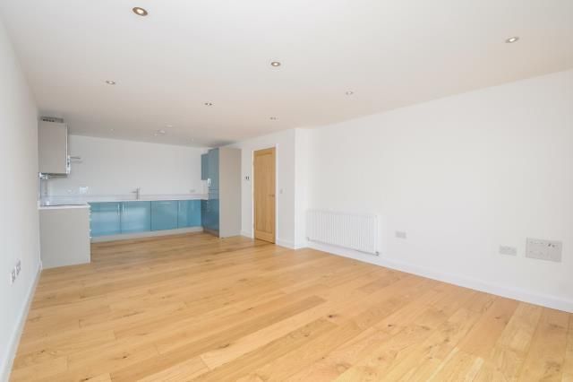 29, Chatham House, Newbury photo 4