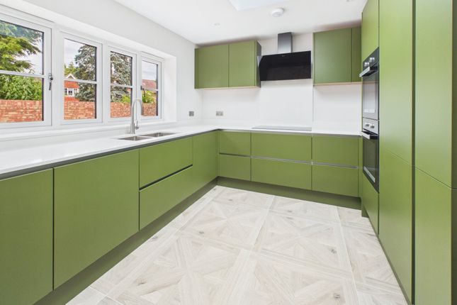 Eswood,, Cherry Rise, Chalfont St. Giles photo 2