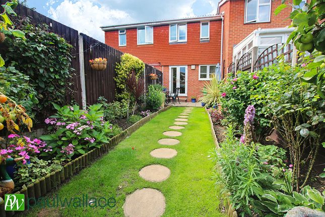 11, Rochford Close, Broxbourne photo 4