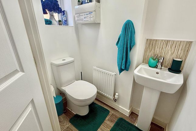 14, Manningham Lane, Kettering photo 3