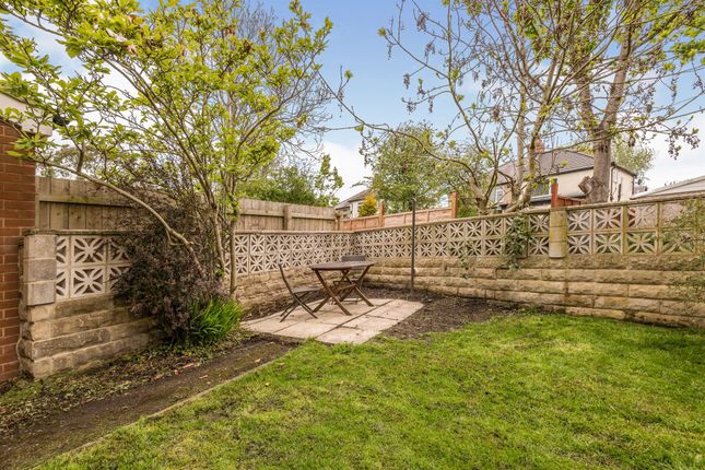 Talbot Rise, Moortown, Leeds LS17, 5 bedroom semi-detached house for ...