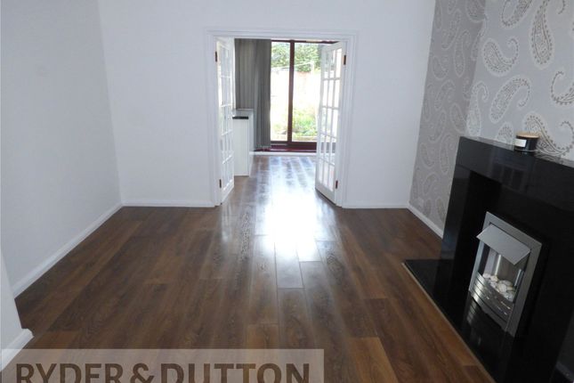 5, Lime Grove, Oldham photo 3