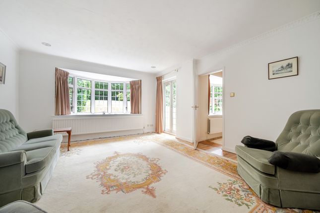55, Howards Wood Drive, Gerrards Cross photo 3