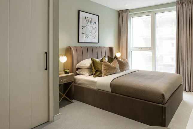 15, Boston Road, Hanwell, London photo 2