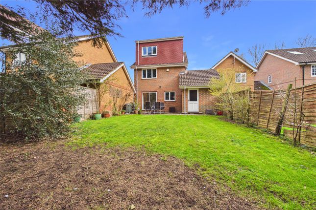 48, Two Rivers Way, Berkshire photo 3