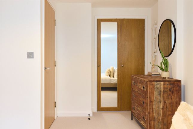 Flat 68, Wisteria Apartments 33-43,, Chatham Place, London photo 5