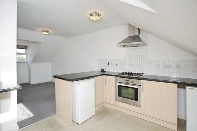 67, Stowe Drive, Warwickshire photo 2