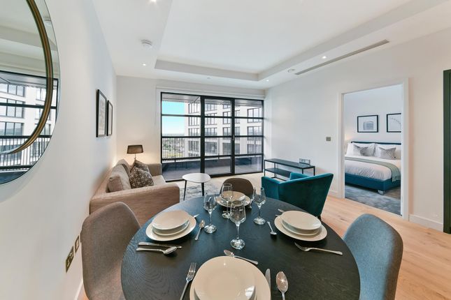 Flat to rent in Bridgewater House, London City Island, London