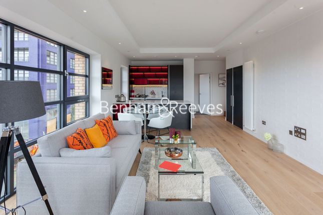 Thumbnail Flat to rent in Lyell Street, Canary Wharf
