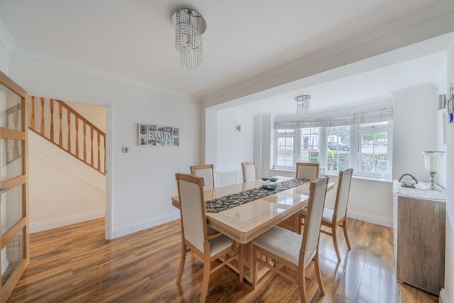 19, Leavesden Road, Stanmore photo 4