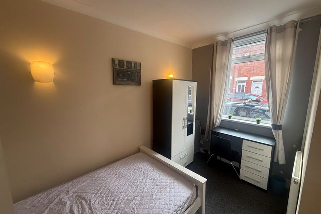 25, Enfield Road, Coventry photo 3