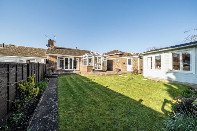 26, Steep Close, Worthing photo 3