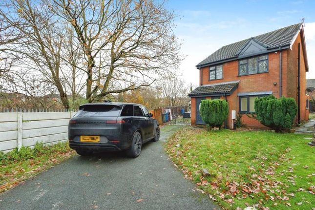 5 Ashbrook Farm Close, Stockport photo 2