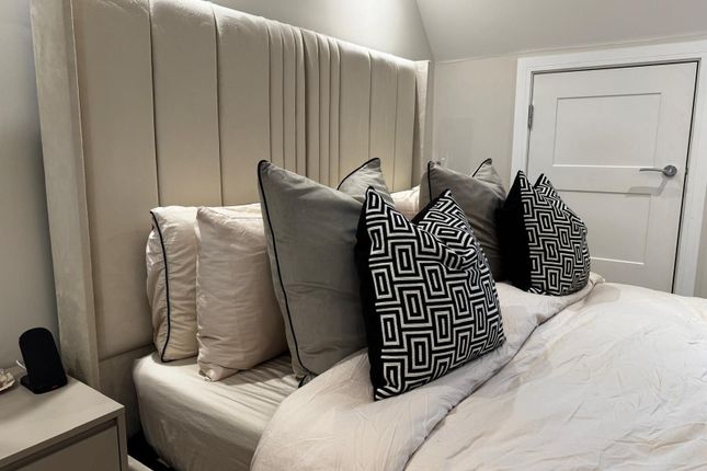 5 Nightingale House, Devizes photo 2