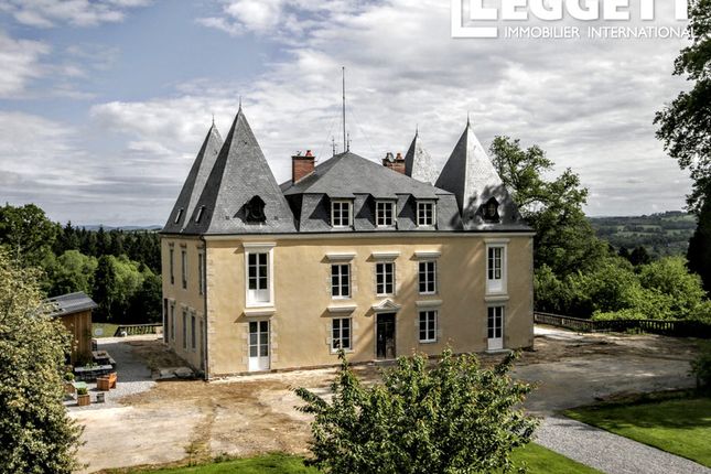 Ch&acirc;teau for sale in Châteauneuf-La-Forêt, Haute-Vienne, Nouvelle-Aquitaine