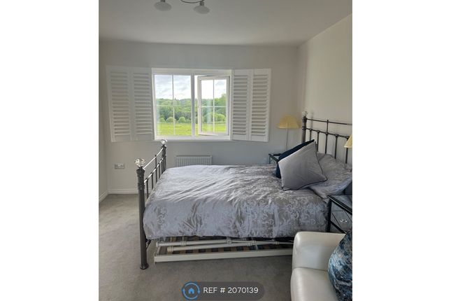 Room to rent in Mayfly Road, Pineham Village, Northampton
