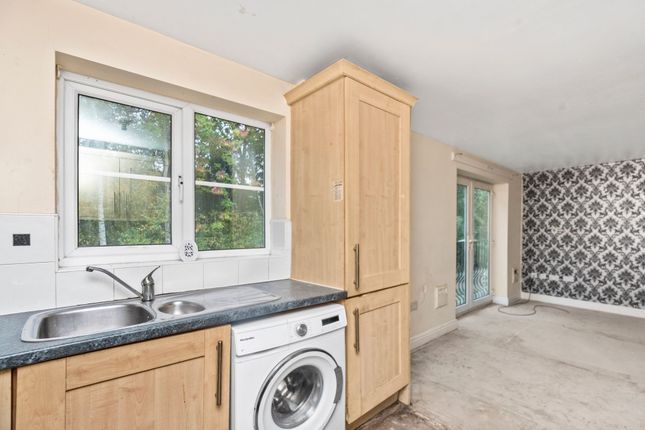 86, Delph Hollow Way, St. Helens, WA9 photo 4