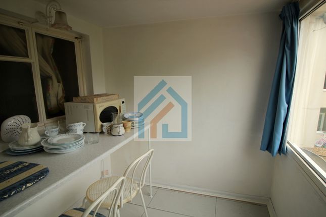 Flat 9, Bournemouth photo 3