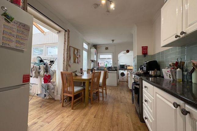 4-bed terraced on 37, Talworth Street, Cardiff, £2,100/mo