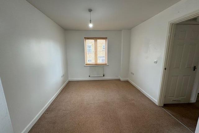 Property to rent in Frankel Avenue, Swindon