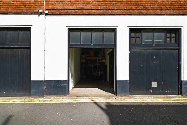 Garage C,, Bryanston Court, Marylebone photo 2