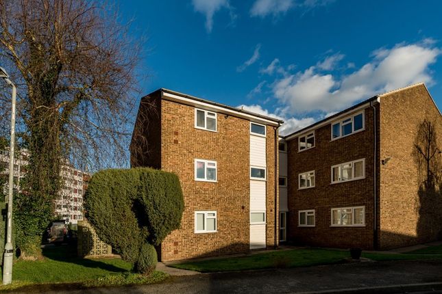 Thumbnail Flat to rent in Winston House, High Wycombe