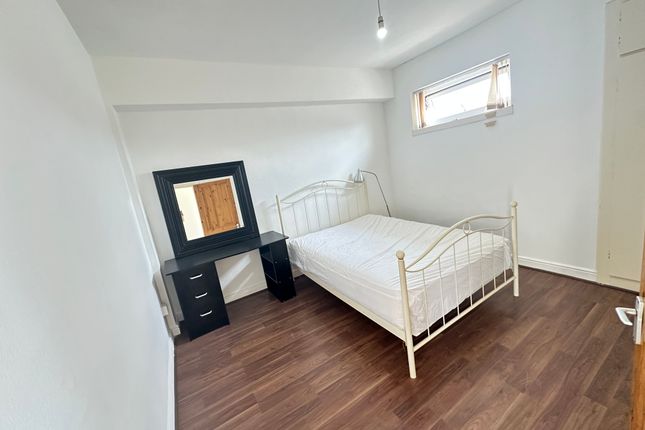 79B, Oxford Street, Swansea photo 4