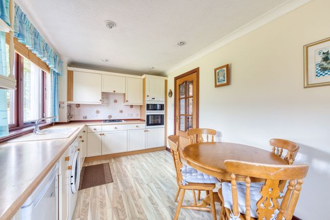 16 Murieston Valley, Murieston photo 3