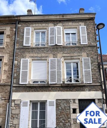 Town house for sale in Alencon, Basse-Normandie, 61000, France