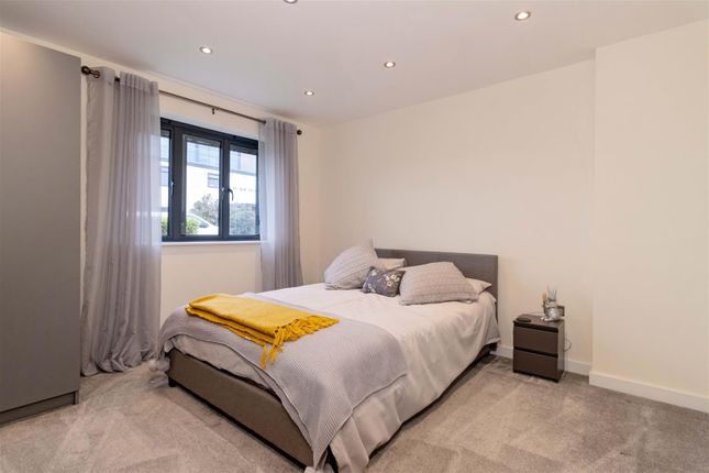 Flat for sale in Sea Place, Goring-By-Sea, Worthing