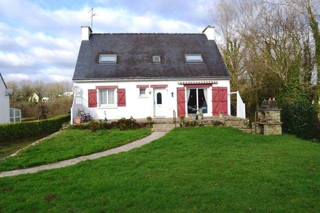 Detached house for sale in 56110 Gourin, Morbihan, Brittany, France