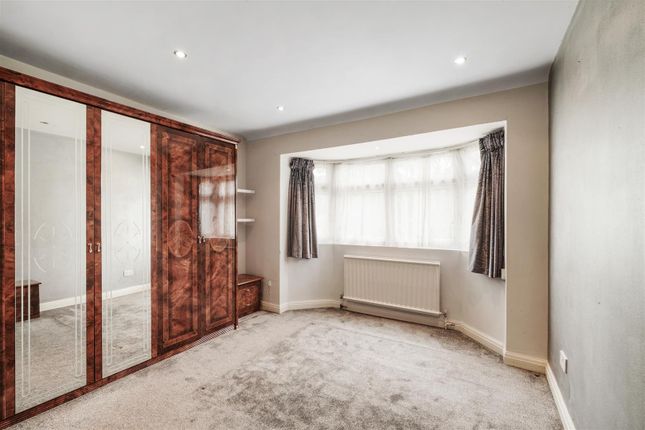 5, Tintern Way, Harrow photo 4