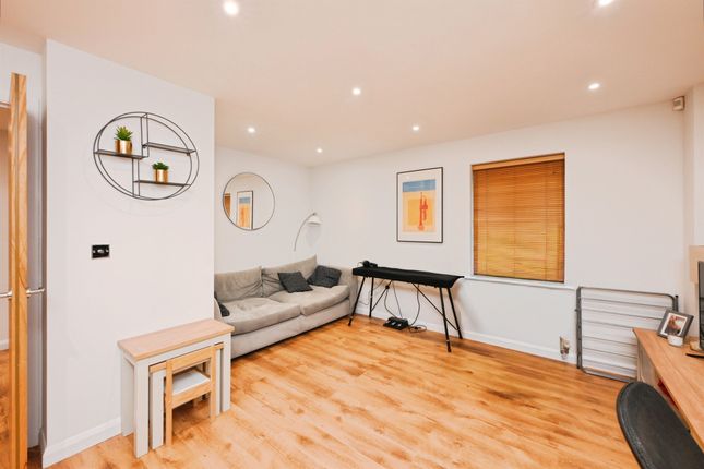 11, Yorkes Mews, Ware photo 4