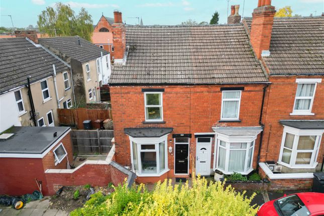End terrace house for sale in South Parade, Lincoln